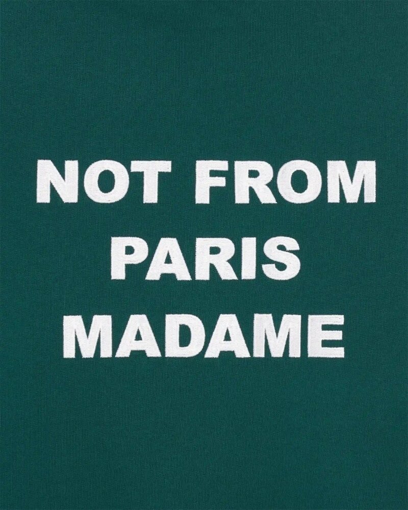 Drole De Monsieur DRÔLE DE MONSIEUR SLOGAN HOODIE DARK GREEN Drole De Monsieur DRÔLE DE MONSIEUR SLOGAN HOODIE DARK GREEN