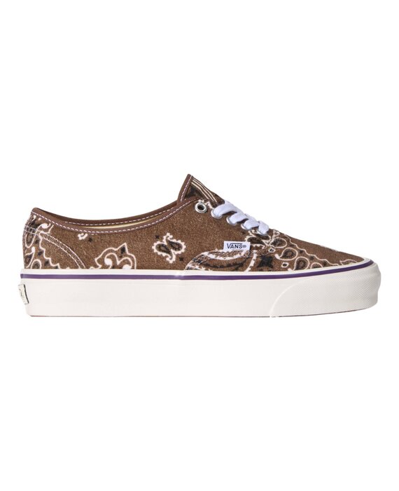 Vans - Vic