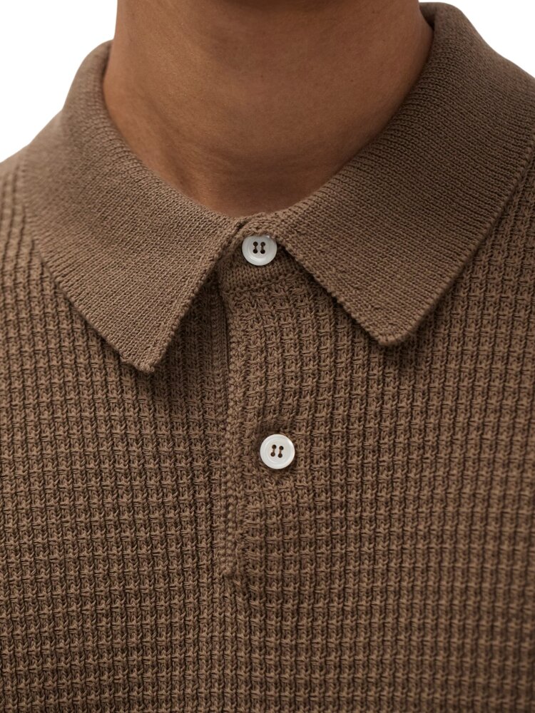 Norse Projects NORSE PROJECTS ANHOLT COTTON CREPE POLO WALNUT BROWN Norse Projects NORSE PROJECTS ANHOLT COTTON CREPE POLO WALNUT BROWN