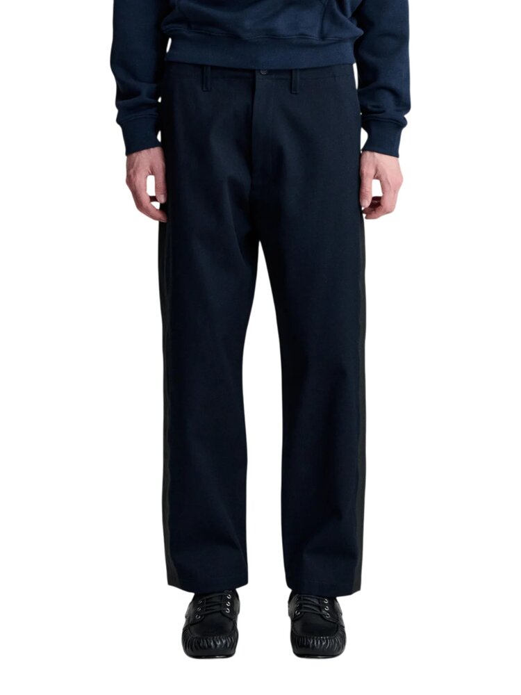 A.P.C. A.P.C. FRGMT. TUPELO CHINOS DARK NAVY A.P.C. A.P.C. FRGMT. TUPELO CHINOS DARK NAVY