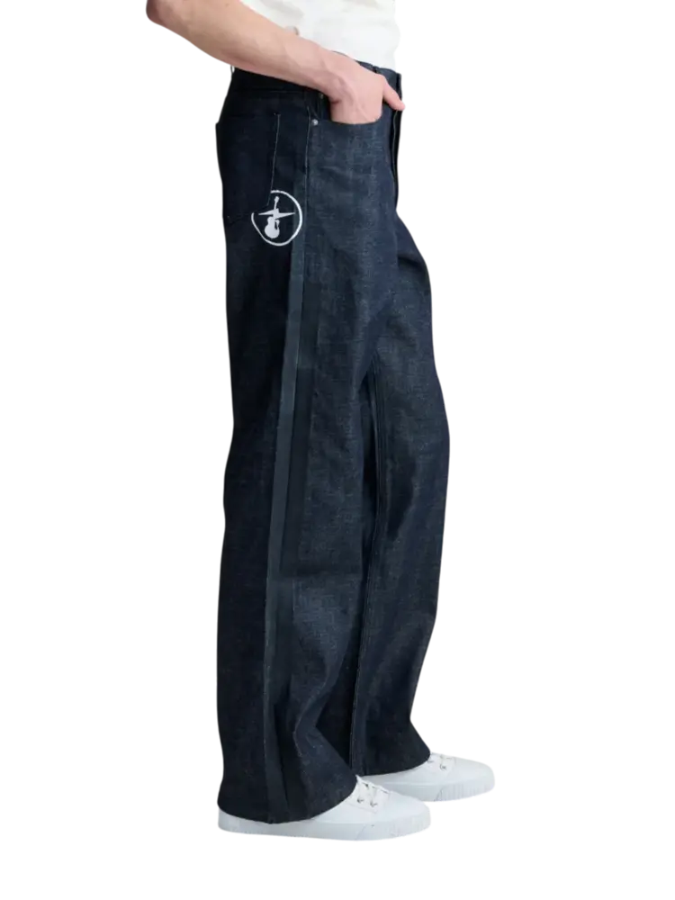 A.P.C. A.P.C. FRGMT. SALLY JEANS INDIGO NAVY A.P.C. A.P.C. FRGMT. SALLY JEANS INDIGO NAVY