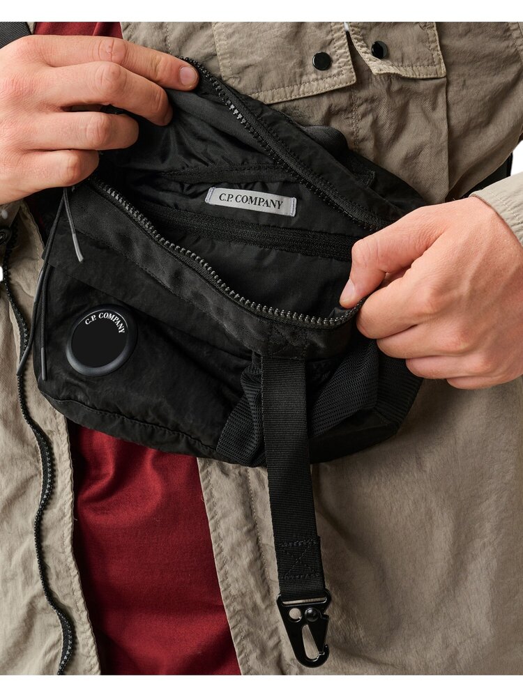 C.P. Company C.P. COMPANY NYLON B LENS MINI BAG BLACK