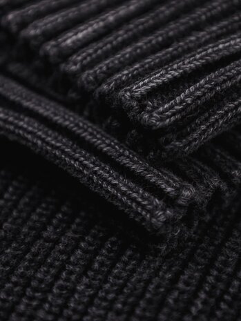 Brams Fruit BRAM'S FRUIT STAMP KNIT PULLOVER CHARCOAL BLACK