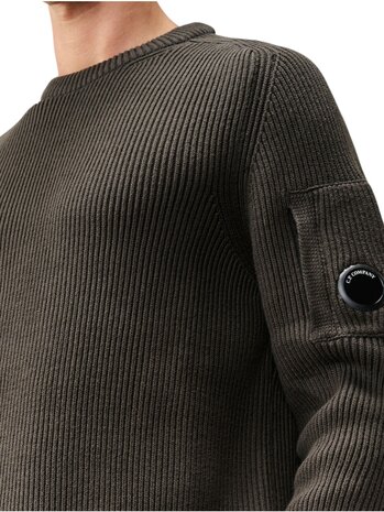 C.P. Company C.P. COMPANY FULL RIB COTTON CREWNECK LENS SWEATER RAVEN