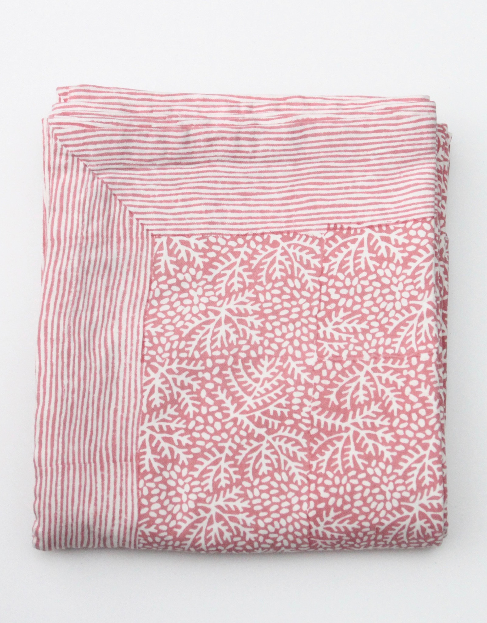 Rozablue Rozablue -  Floral Coral -  Handmade Tablecloth  180x270 cm