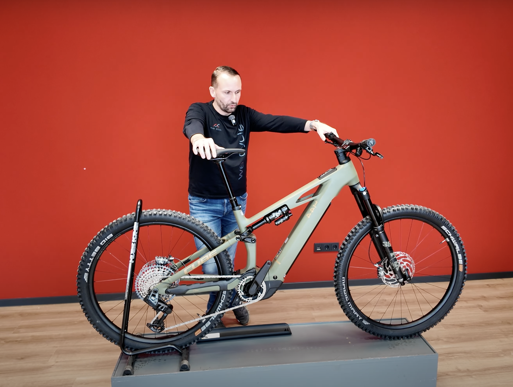 Our Review Of The 2025 Cube Stereo Hybrid One44 HPC TM