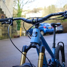 2024 Pivot Switchblade V6 Custom Build Blue Neptune (Large)