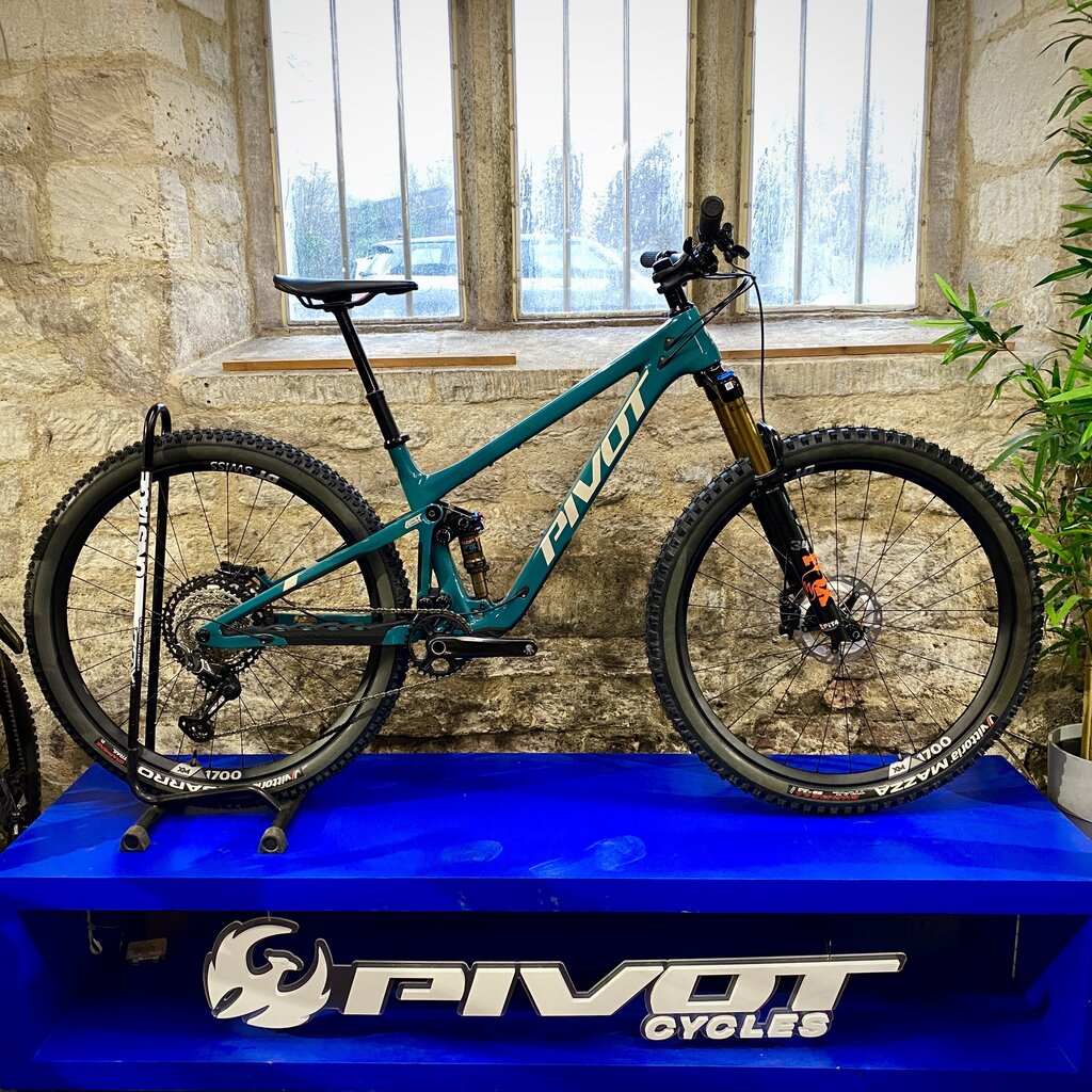 Pivot Pivot Trail 429 29 Willow Green Fox Factory Float X Custom Build (M)