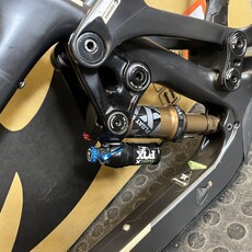 Ex Demo Staff Bike - 2024 Pivot Switchblade V6 Sram X0 Stealth Mojave XL FRAME