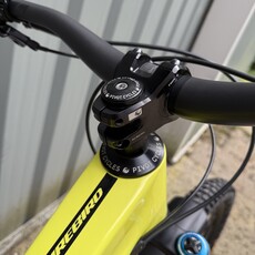 Ex-Demo Pivot Firebird V5 MX Pro X0 Eagle Trans Air YOLO Yellow Medium