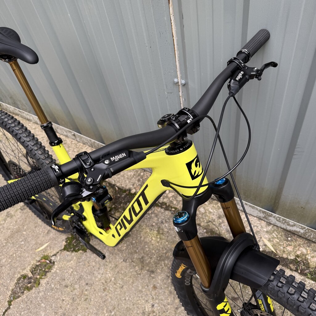 Ex-Demo Pivot Firebird V5 MX Pro X0 Eagle Trans Air YOLO Yellow Medium