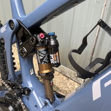 Ex-Demo Pivot Shuttle LT Bosch Pro X0 Transmission Blue Scrub Jay L