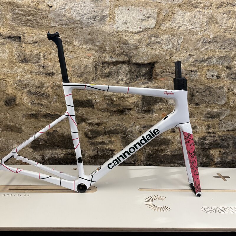 2022 / 23 Cannondale SuperSix Evo Hi-MOD Disc Frame Team Rapha Rep 56cm