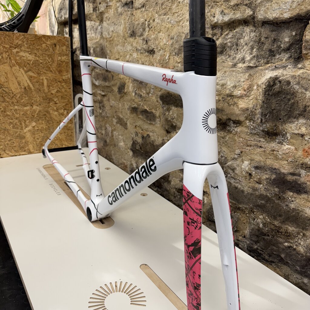 2022 / 23 Cannondale SuperSix Evo Hi-MOD Disc Frame Team Rapha Rep 56cm