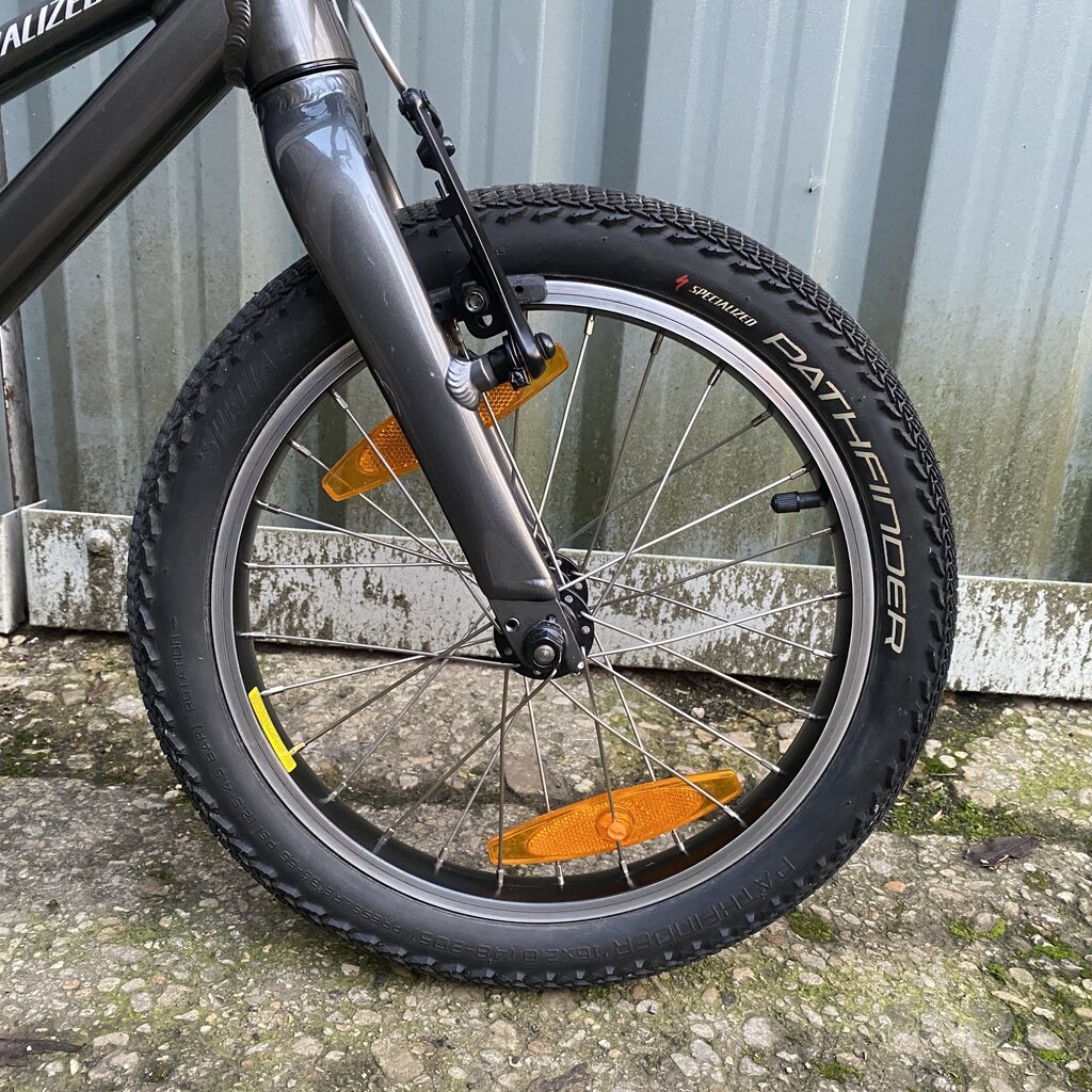 Pre-Loved Specialized Jett 16 Smoke Grey