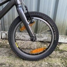 Pre-Loved Specialized Jett 16 Smoke Grey