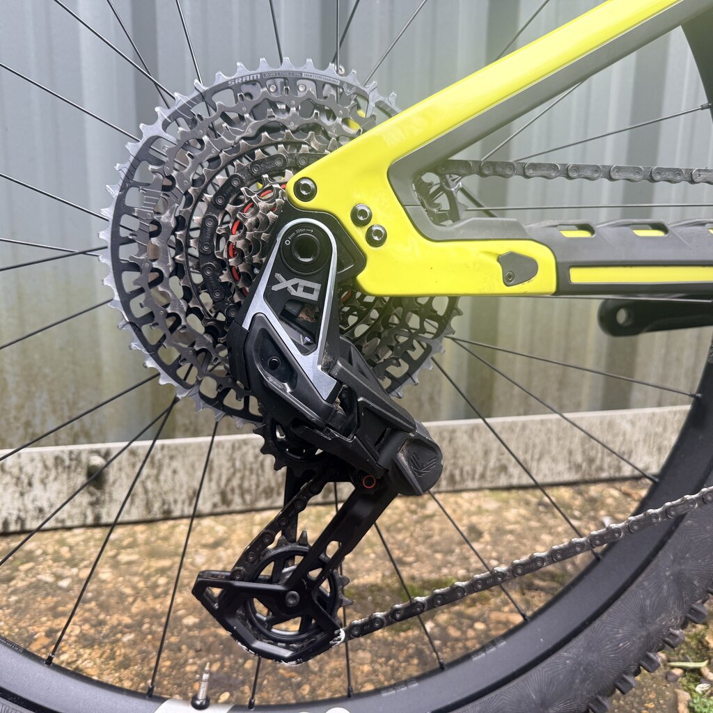 Pivot Ex-Demo Pivot Firebird V5 MX Pro X0 Eagle Trans Air YOLO Yellow Large