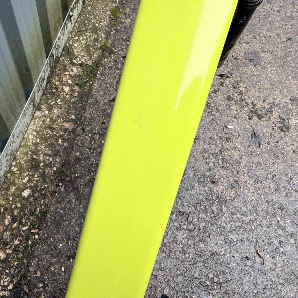 Pivot Ex-Demo Pivot Firebird V5 MX Pro X0 Eagle Trans Air YOLO Yellow Large