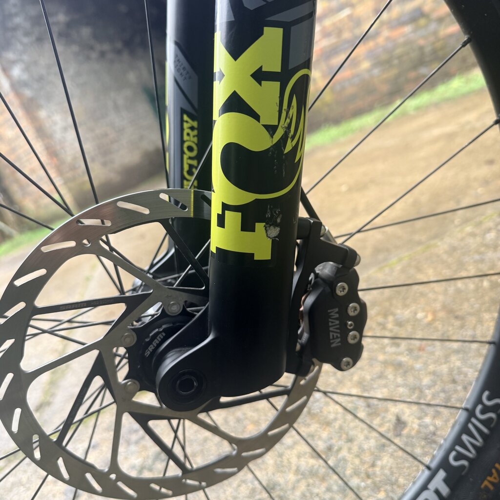 Pivot Ex-Demo Pivot Firebird V5 MX Pro X0 Eagle Trans Air YOLO Yellow Large