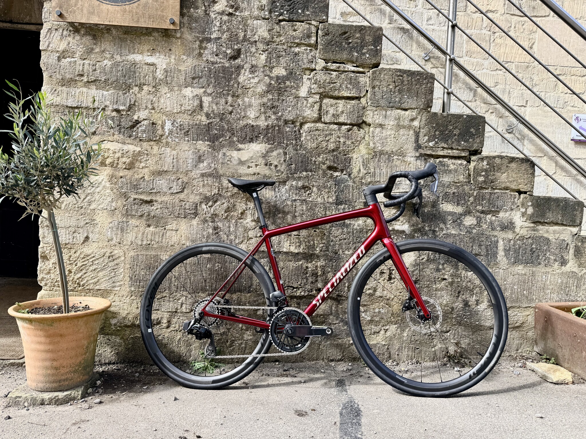 Specialized Aethos 2: Pure Ride, Perfected for Stroud Roads