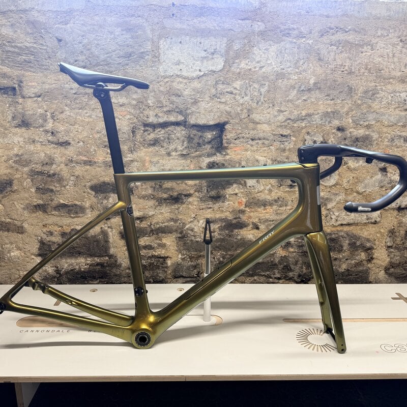 ENVE Pre-Loved Enve Fray Frameset 58cm Venom & SES AR Integrated Bar & Stem