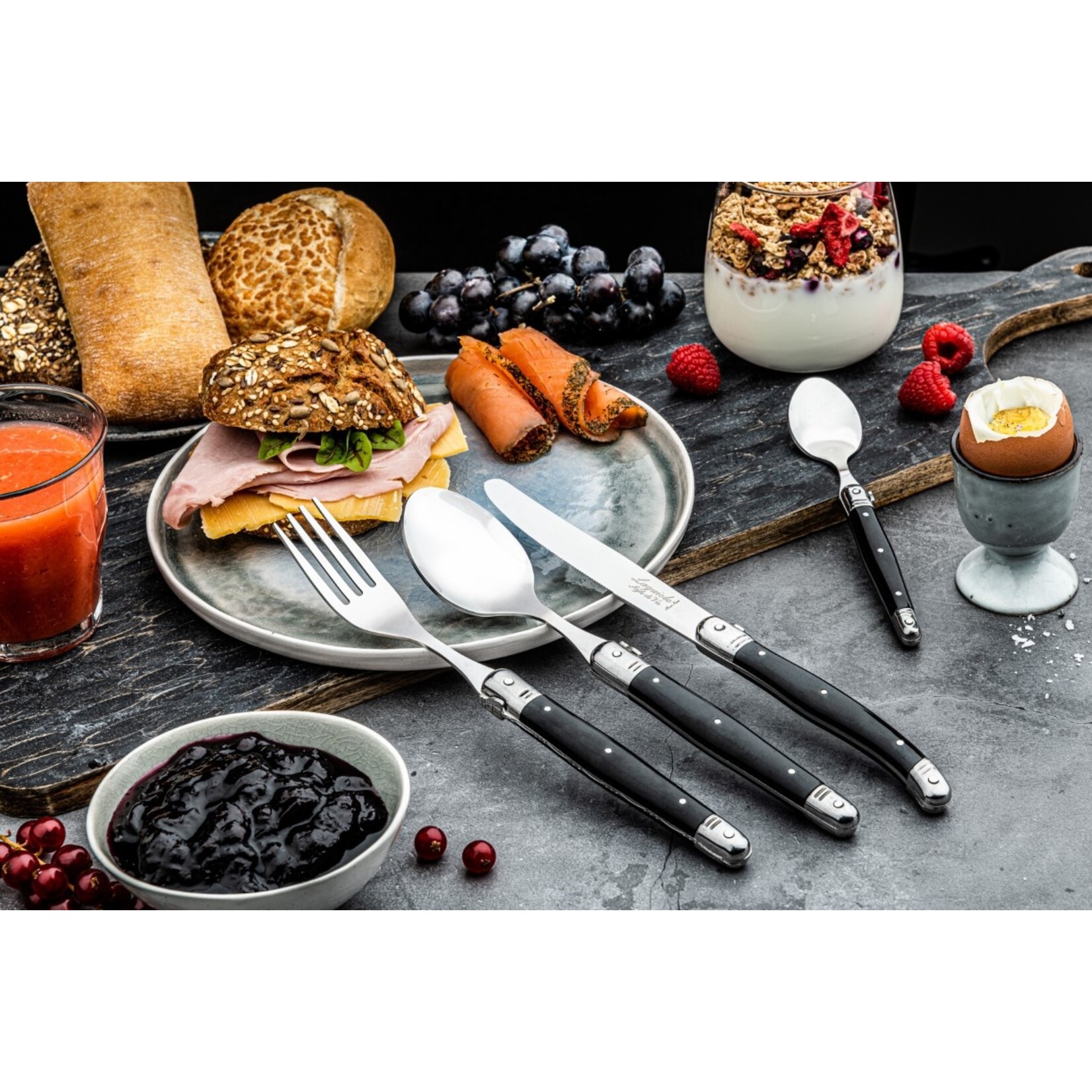 Laguiole Style de Vie Laguiole Style de Vie Premium Line bestekset 24-delig, zwart
