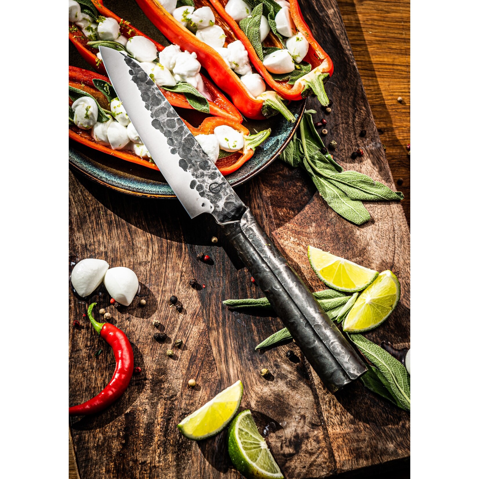 Forged Forged Brute santokumes 14cm