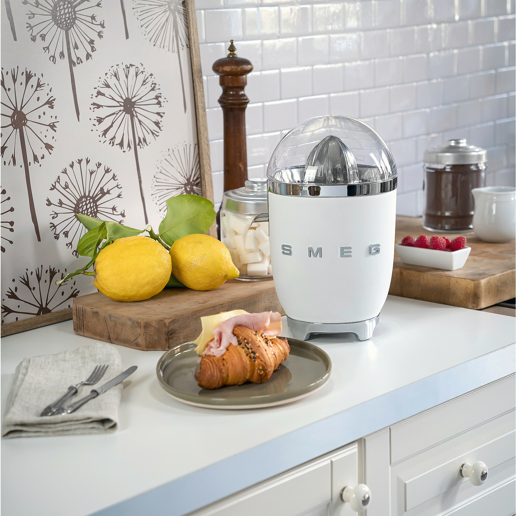 SMEG SMEG Citruspers CJF01WHMEU, wit mat