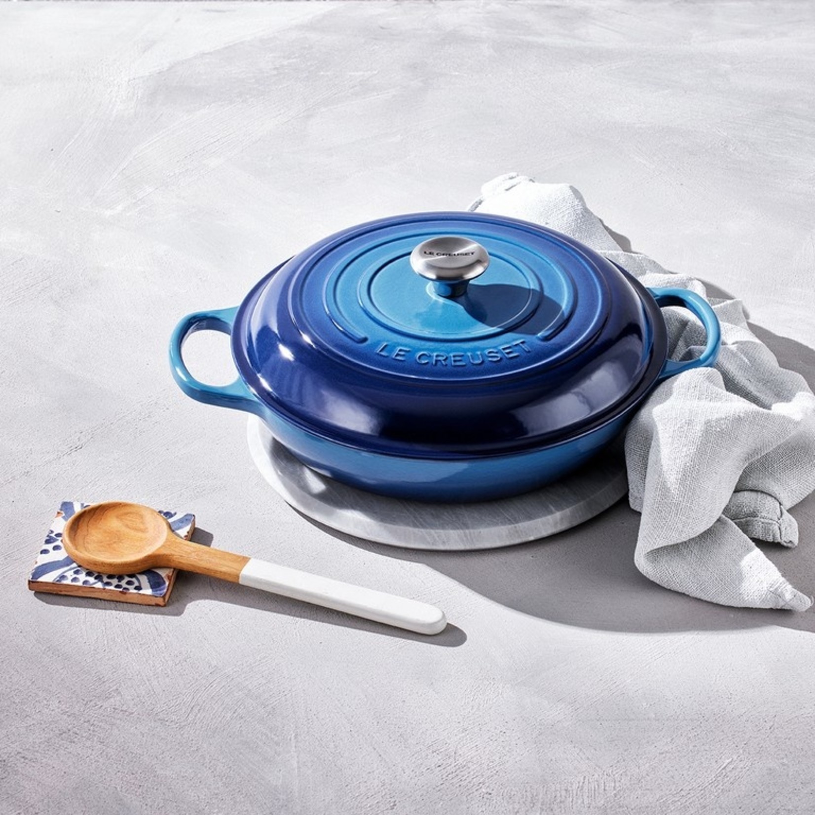 Le Creuset Le Creuset gietijzeren campagnard azure, 30 cm, 3,5 l