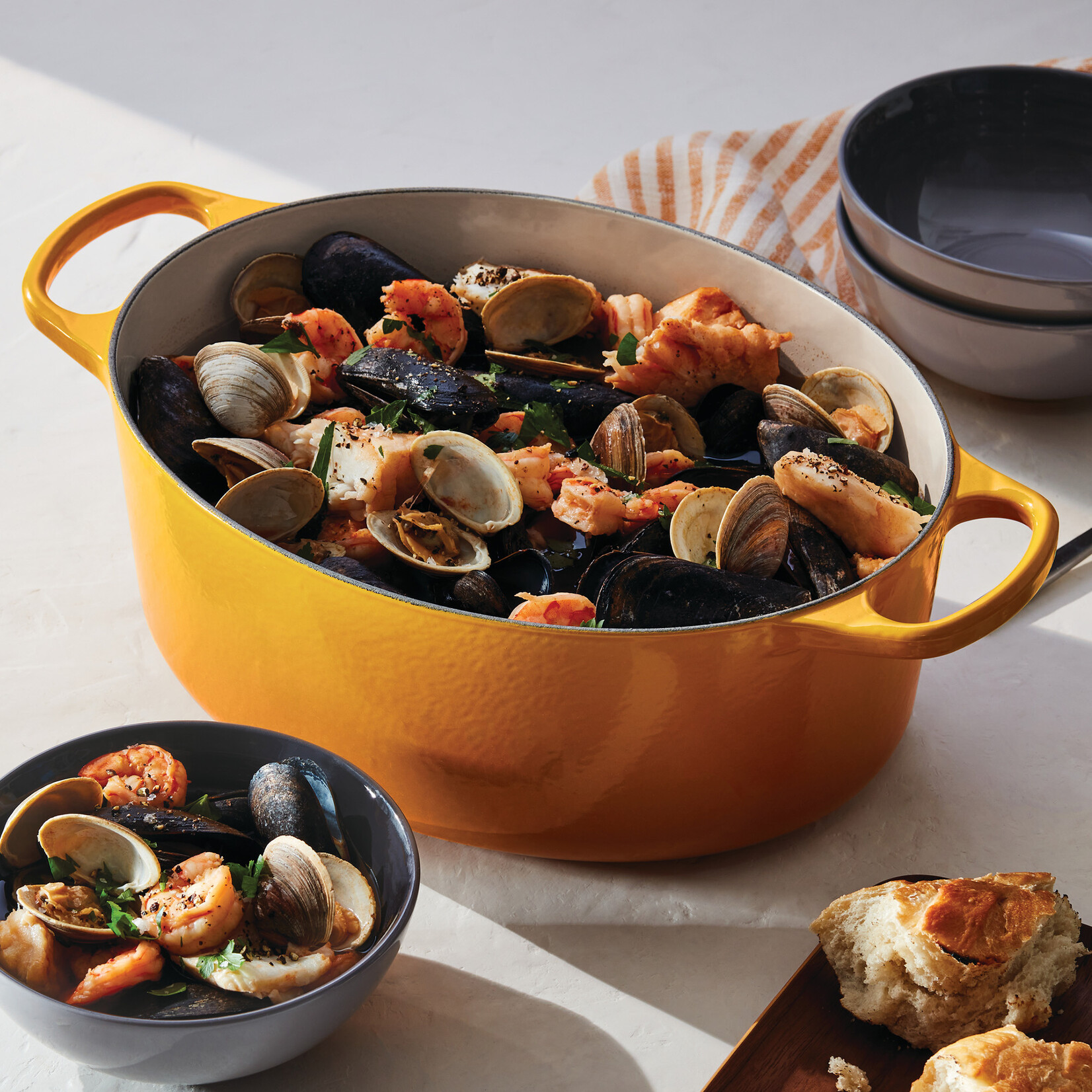 Le Creuset Le Creuset gietijzeren ovale braadpan nectar, 29 cm, 4,7 l