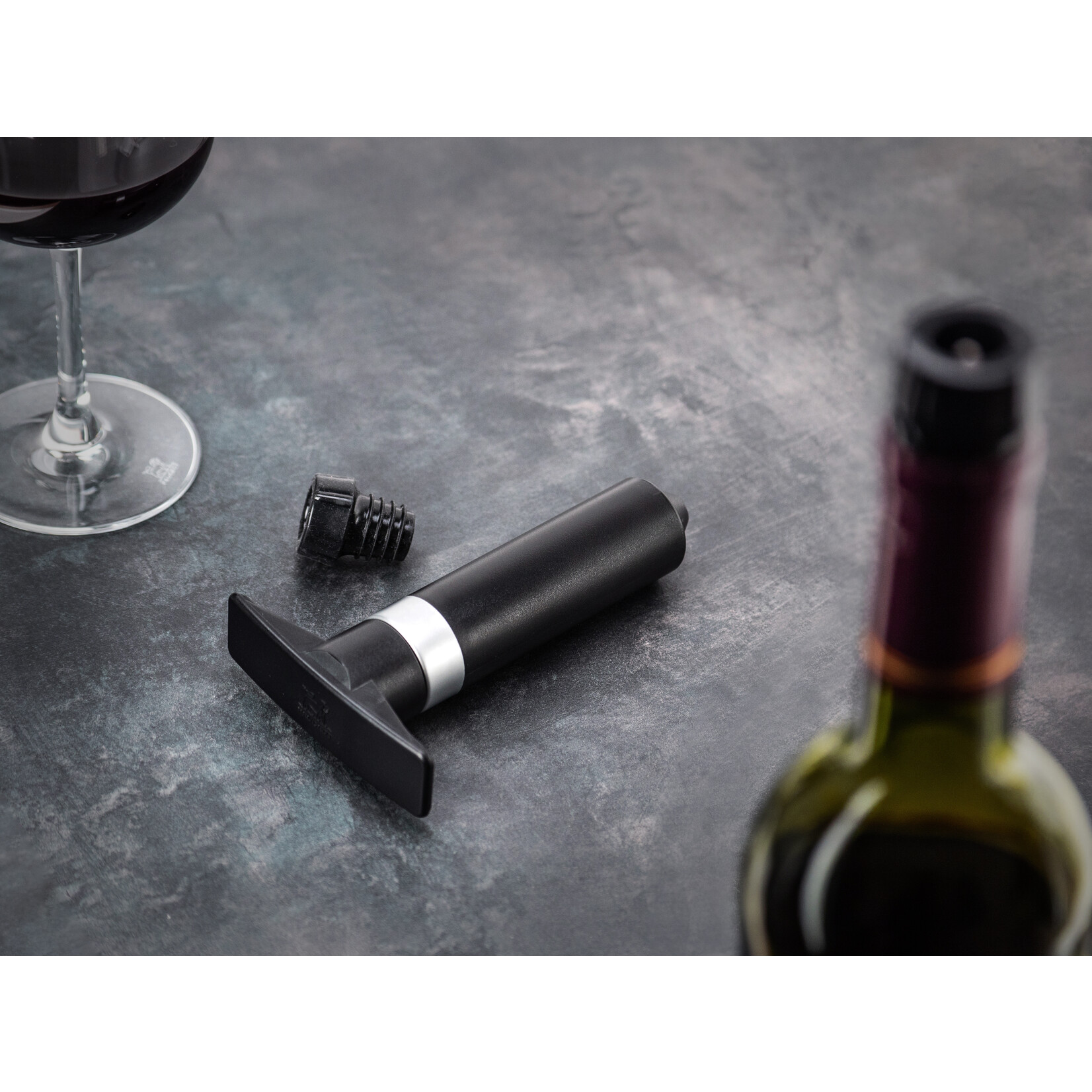 Peugeot Peugeot Epivac vacuümpomp niet-mousserende wijn, zwart, 2 doppen