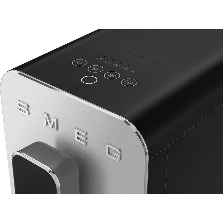 SMEG SMEG Espressomachine, mat zwart, volautomatisch, BCC11BLMEU