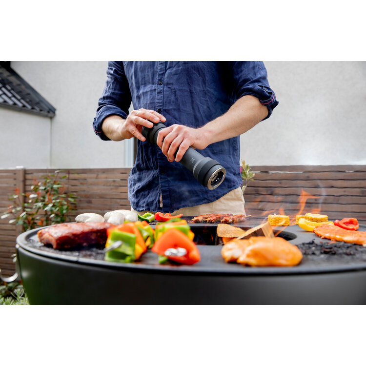 Peugeot Peugeot Barbecue pepermolen 30 cm, grafiet, beukenhout