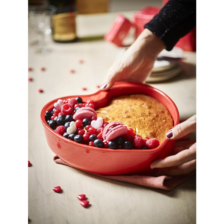 Peugeot Peugeot Appolia ovenschaal 26 cm, rood, hartvormig