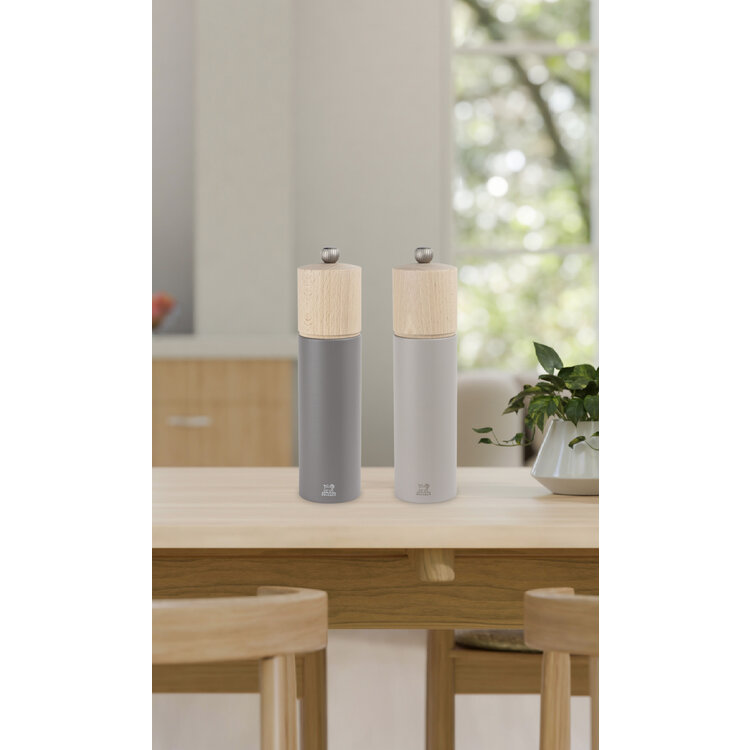 Peugeot Peugeot Boreal pepermolen 21 cm, rotsgrijs, beukenhout