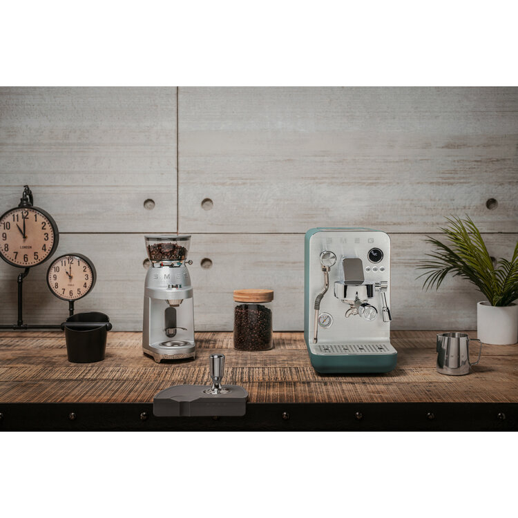 SMEG SMEG Espressomachine Emerald Green, EMC02EGMEU