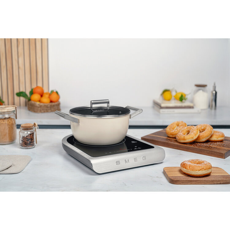 SMEG SMEG Vrijstaande inductiekookplaat emerald green, PIC01EGMEU
