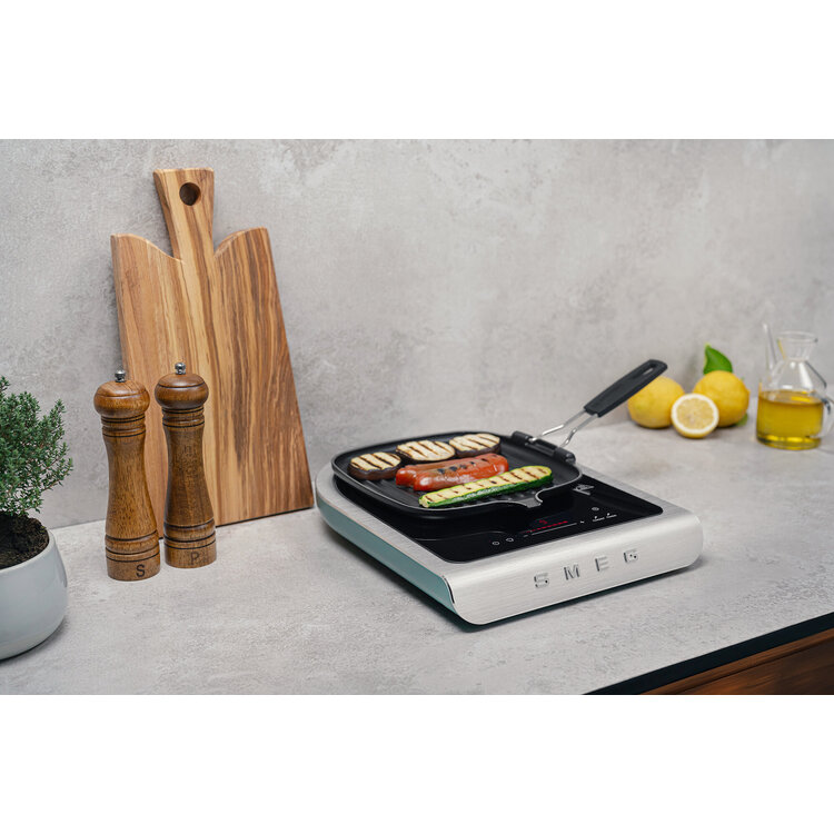 SMEG SMEG Vrijstaande inductiekookplaat emerald green, PIC01EGMEU