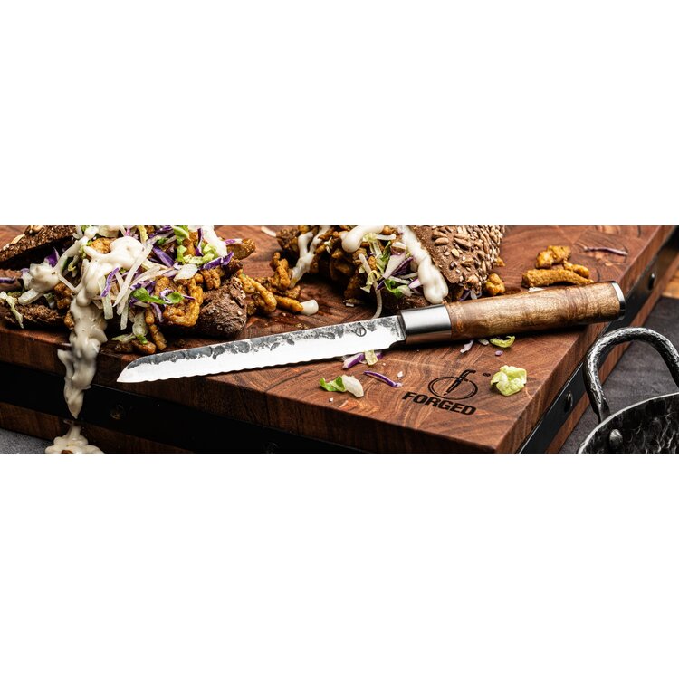 Forged Forged VG10 universeel mes 14cm, gekarteld