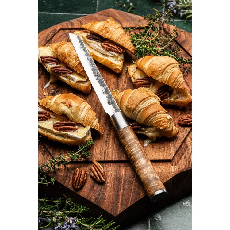 Forged Forged VG10 universeel mes 14cm, gekarteld