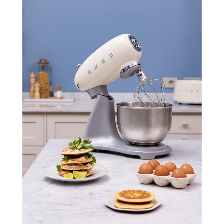 SMEG SMEG Keukenmachine SMF04CREU, crème