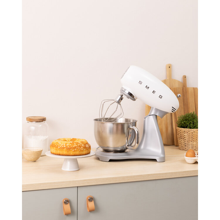 SMEG SMEG Keukenmachine SMF04WHEU, wit