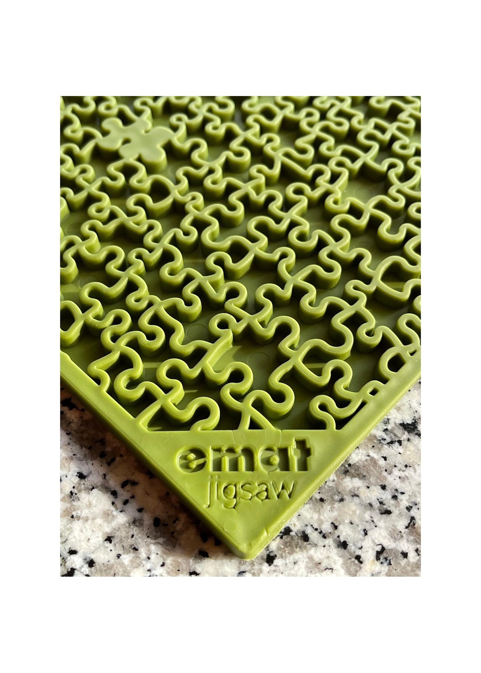 SodaPup Jigsaw Design Emat Enrichment Licking Mat