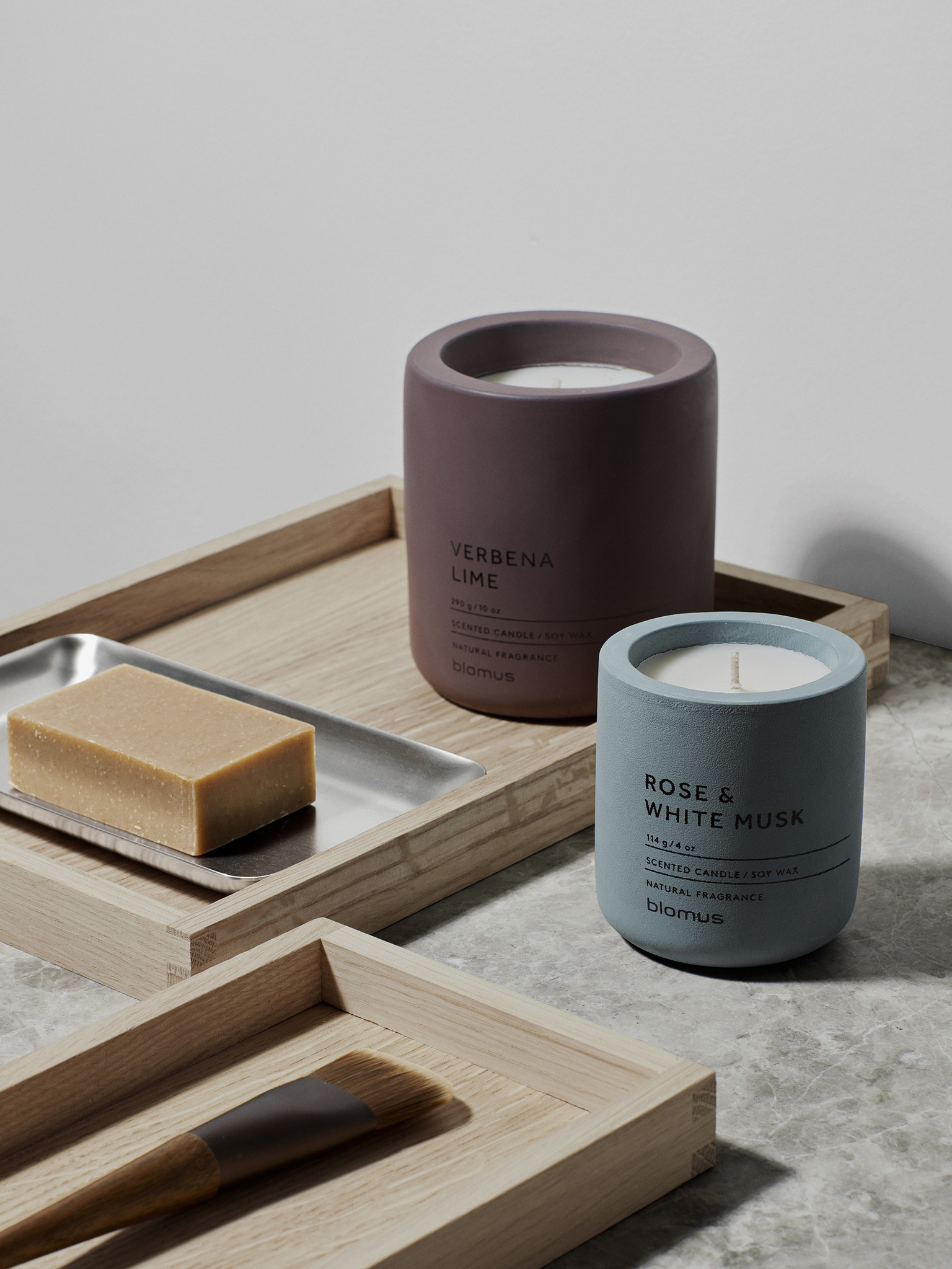 FRAGA scented candle Royal Leather (290 grams) 65951