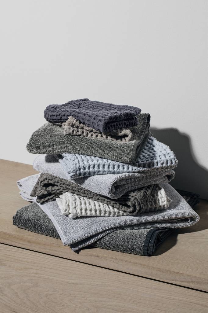 Bath towel CARO waffle pattern 70x140 cm color Ashley Blue (69182)