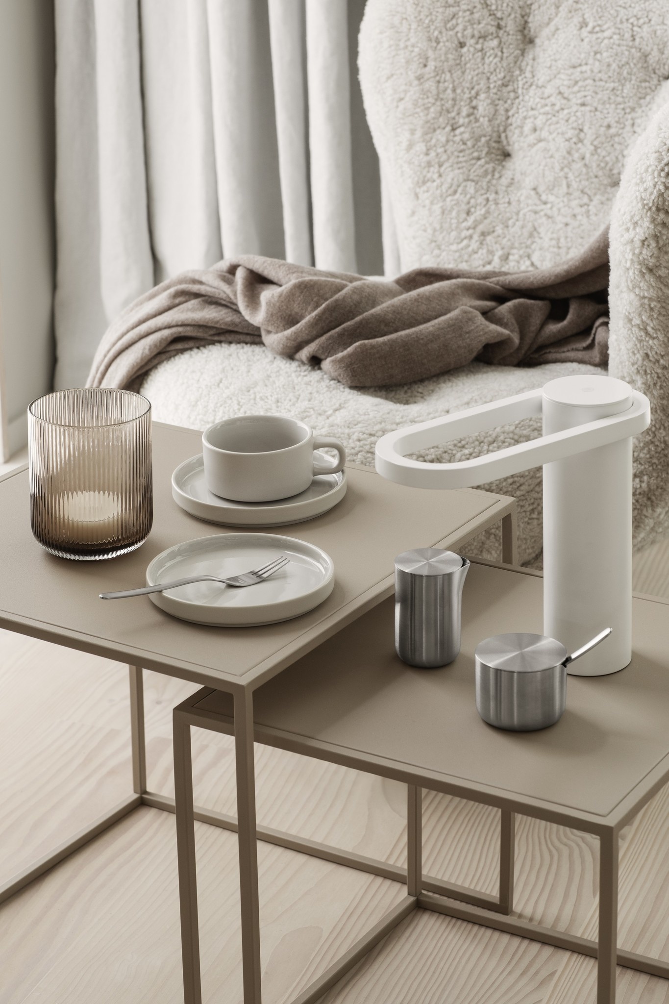 HOOP Tischleuchte Warm Grey (66240)