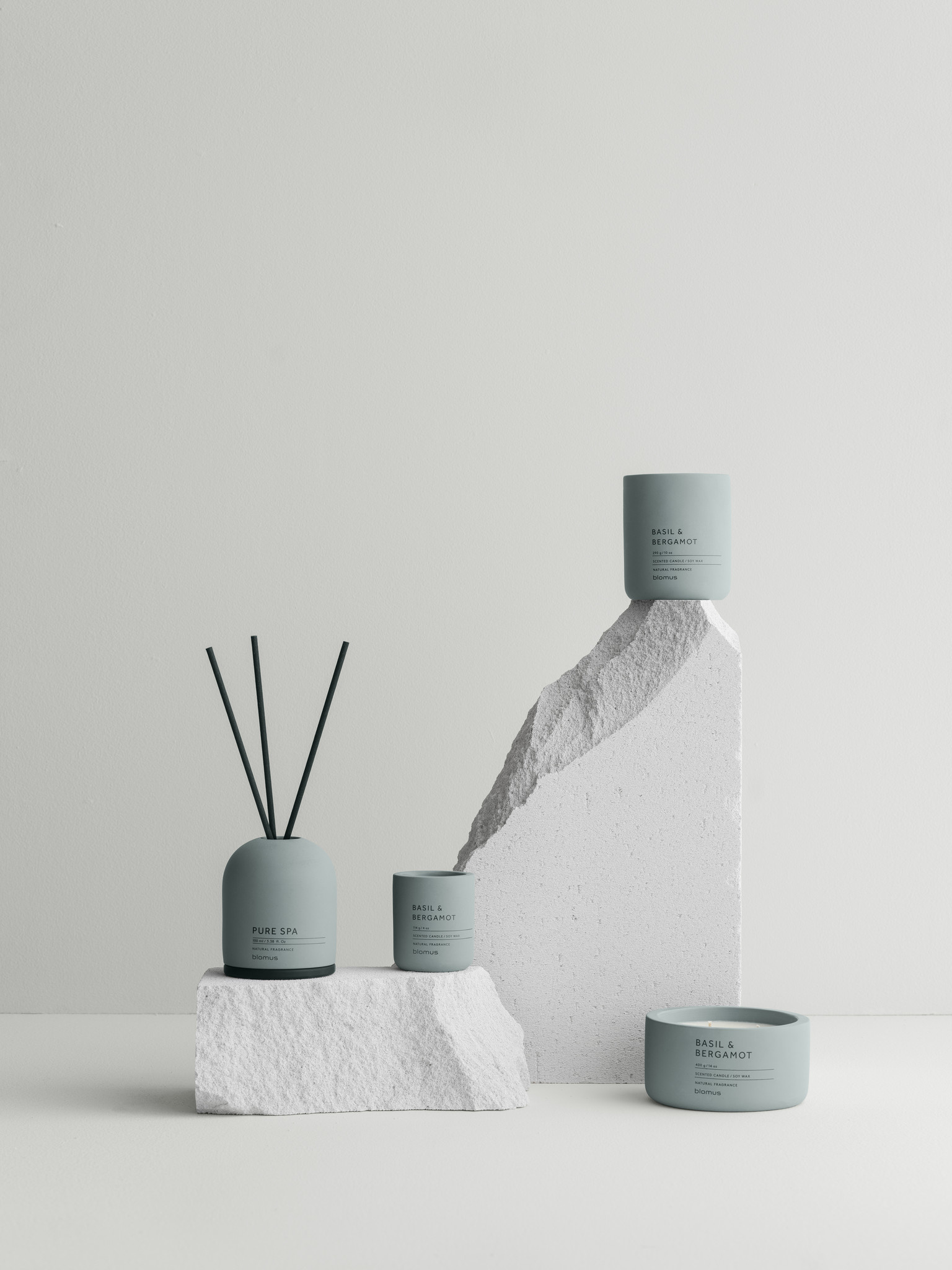 Blomus FRAGA geurkaars Basil & Bergamot 400 gram