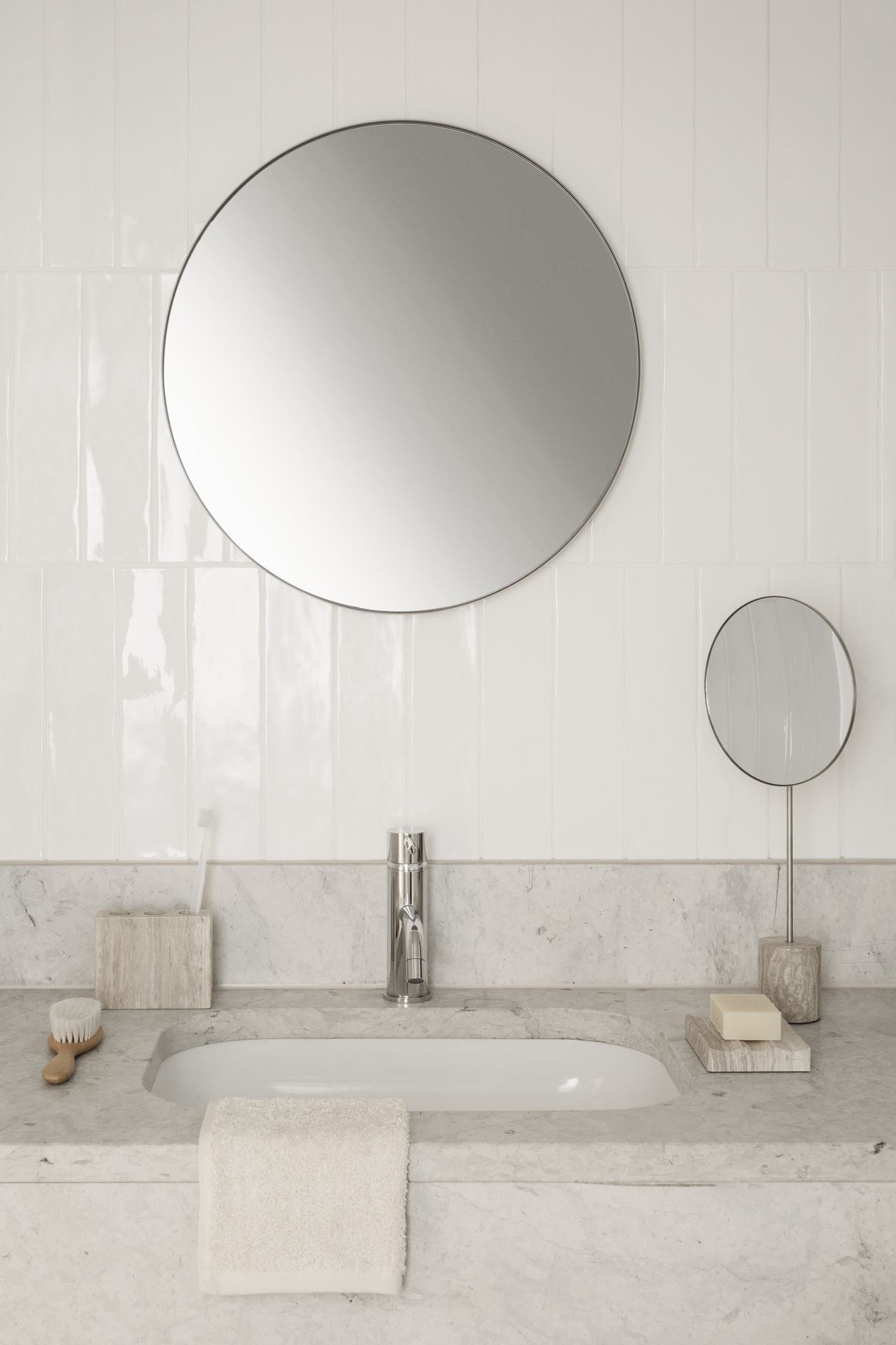 Blomus Rim wall mirror 50 cm - color black - powder coated steel - Bath ...