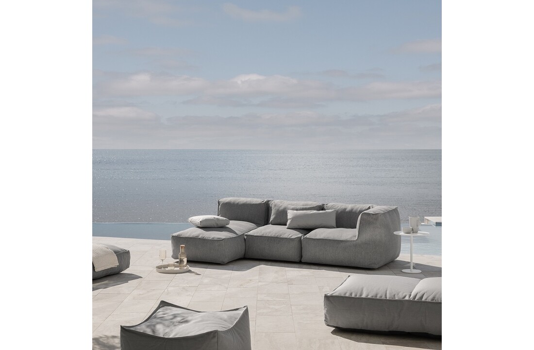 GROW lounge sofa (Cloud) - DEMO MODEL
