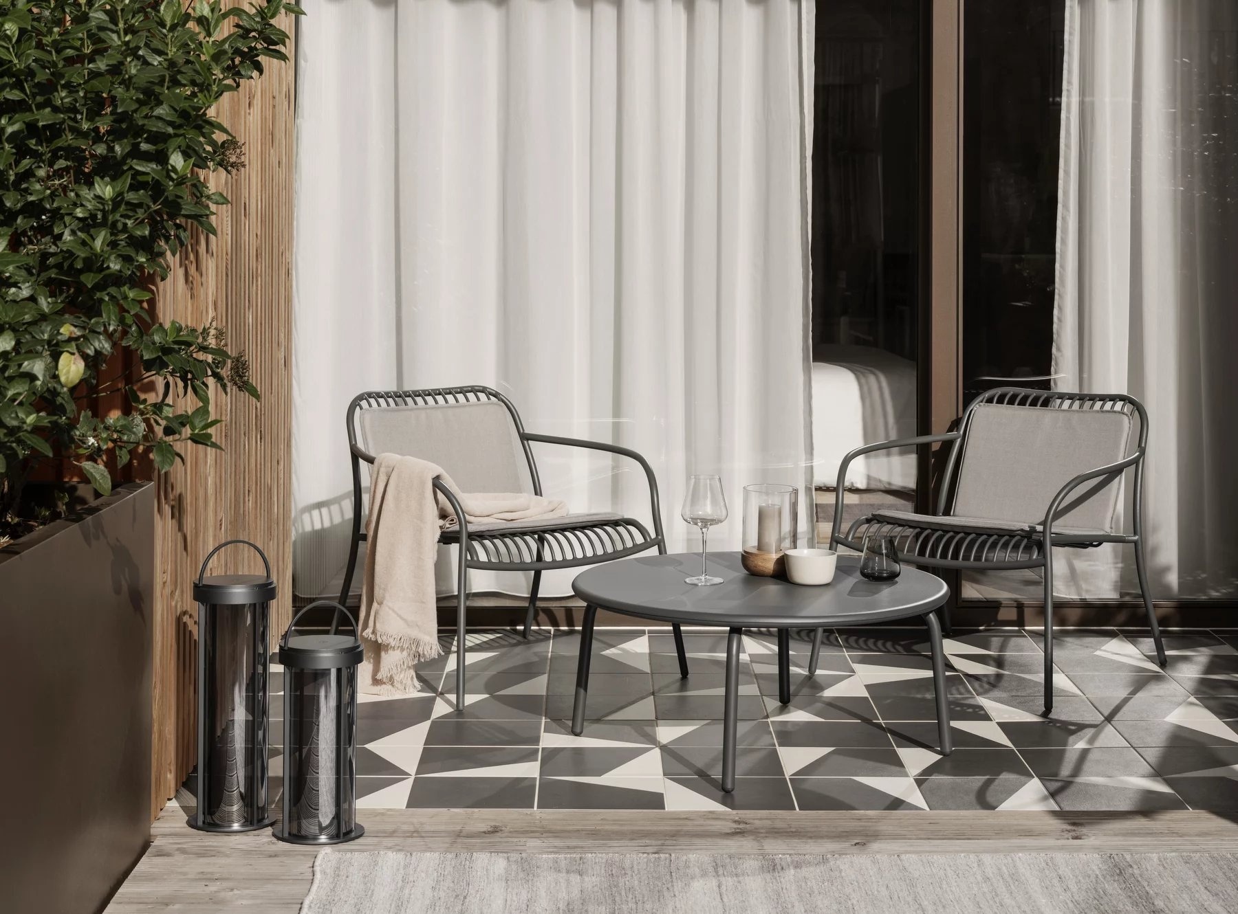 YUA WIRE Lounge-Sessel Granitgrau (62182)